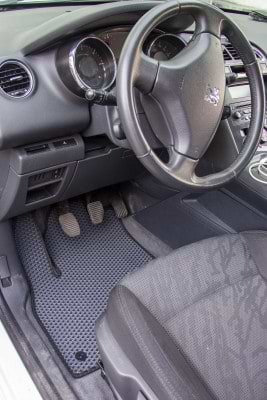Фото - Коврики из экокожи в салон авто передние EVAtech ECO для 3008 Peugeot 2009-2016 1 поколение SUV EU PT3340A2CP2BBB