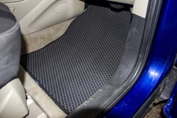 Фото - EVA килимки в салон авто EVAtech для Kuga Ford 2013-2016 2 покоління SUV EU FD33027PVC4FC2SBB