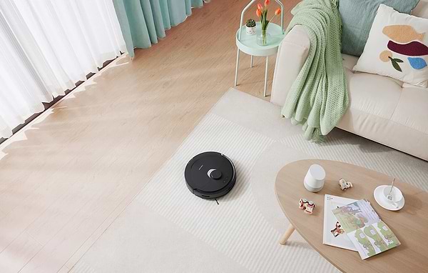Фото - Робот-пилосос миючий RoboRock Q Revo Black