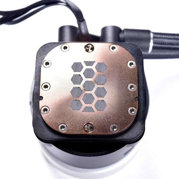 Фото - Водяная система охлаждения Lian Li Galahad II LCD SL-INF 360 White (G89.GA2ALCD36INW.00)