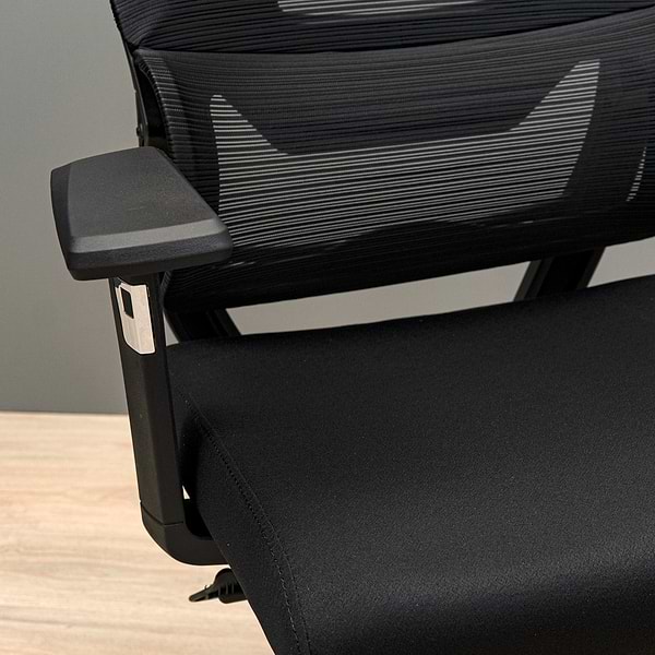 Фото - Кресло офисное Richman Вектор О Хроме М-2 Сетка Черная