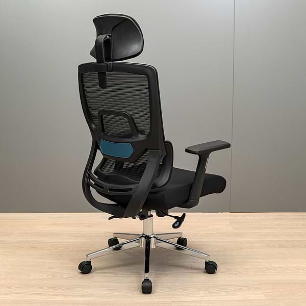 Фото - Кресло офисное Richman Вектор О Хроме М-2 Сетка Черная