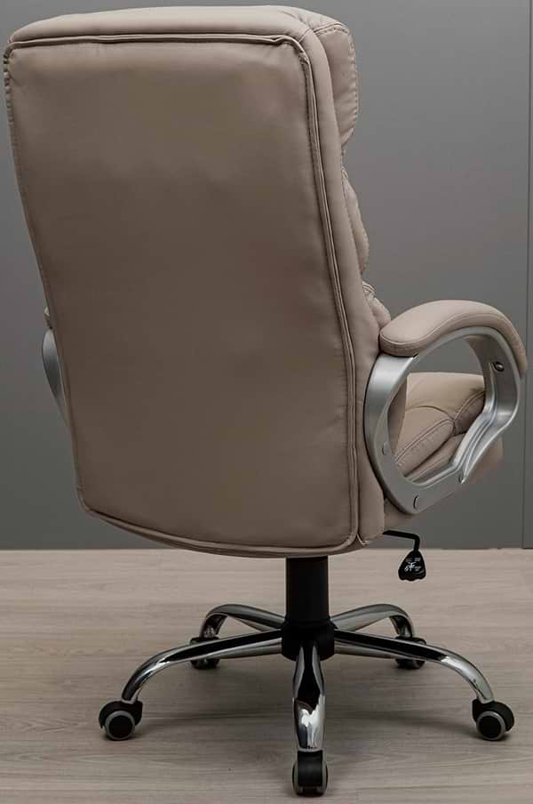 Фото - Кресло офисное Richman Манхэттен Ю Хром П2 M-1 (Tilt) Канзас Лате