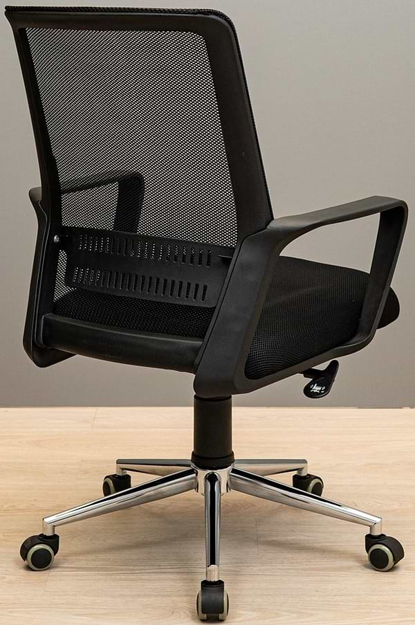 Фото - Крісло офісне Richman Фрайдей комплектація Хром М-1 (Tilt) Сітка чорна