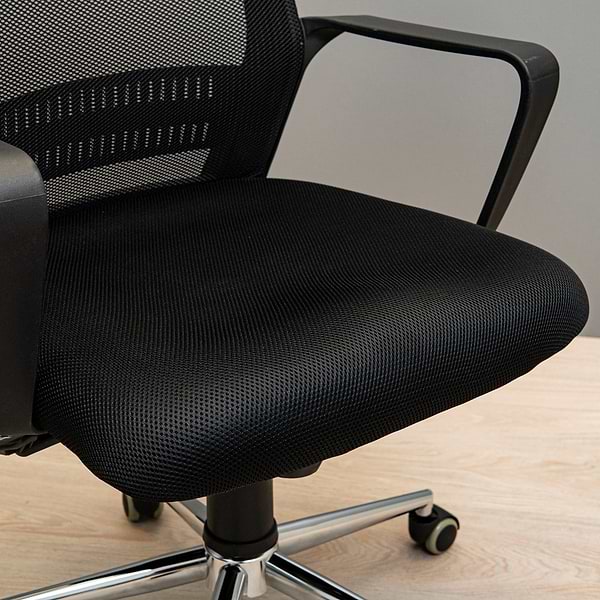 Фото - Крісло офісне Richman Фрайдей комплектація Хром М-1 (Tilt) Сітка чорна