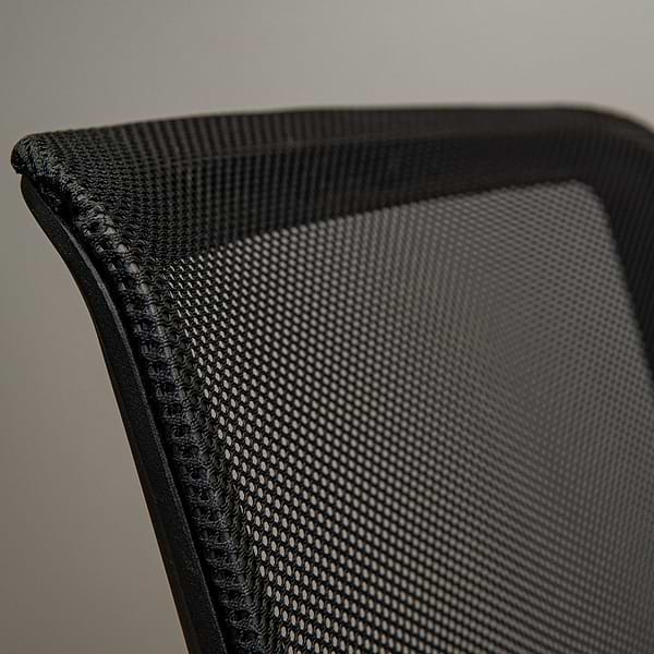 Фото - Крісло офісне Richman Фрайдей комплектація Хром М-1 (Tilt) Сітка чорна