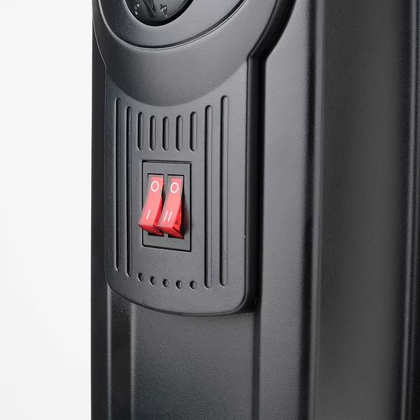 Фото - Обогреватель масляный Black&Decker BXRA1500E