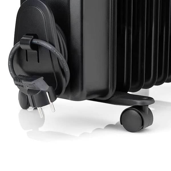 Фото - Обігрівач масляний Black&Decker BXRA2000E