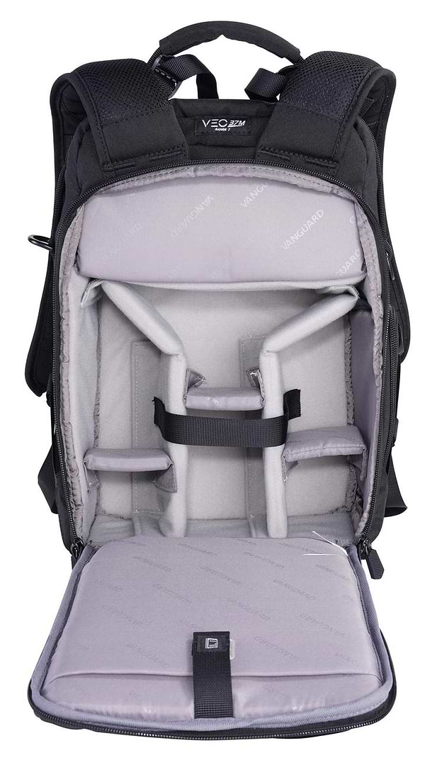 Фото - Рюкзак для фотокамеры со смен.объективом Vanguard VEO Range T 37M Black (VEO Range T 37M BK)