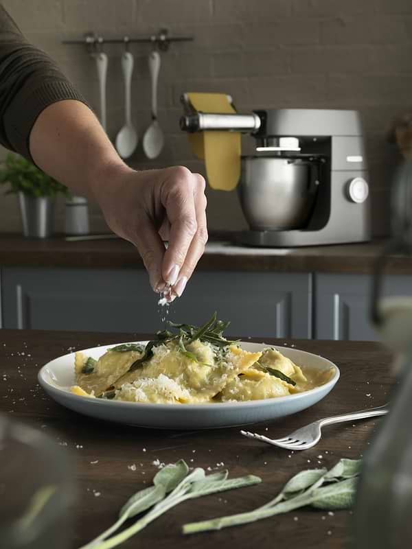 Фото - Кухонная машина Kenwood KVL8320S