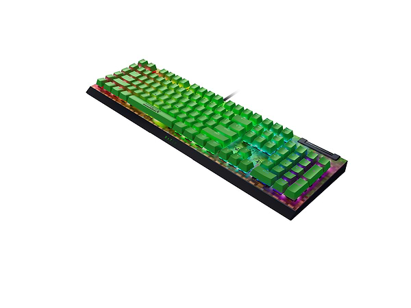 Фото - Клавиатура проводная игровая Razer BlackWidow V4 X Minecraft Edition (RZ03-04704100-R3M1)