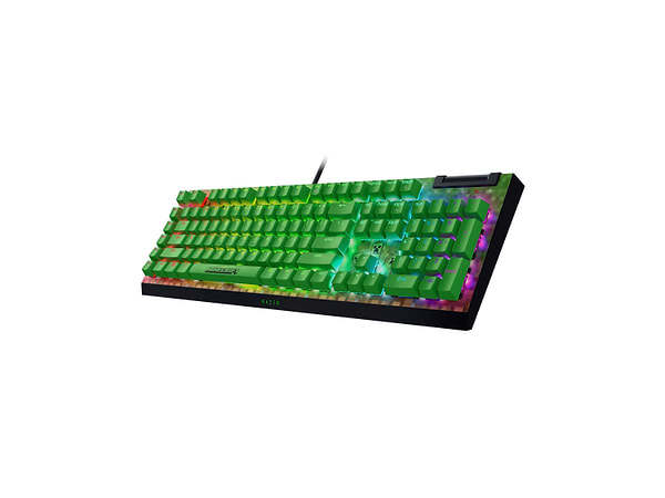 Фото - Клавиатура проводная игровая Razer BlackWidow V4 X Minecraft Edition (RZ03-04704100-R3M1)