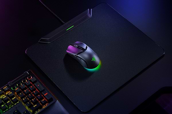Фото - Мышь беспроводная игровая Razer Cobra Hyperspeed (RZ01-05570100-R3G1)