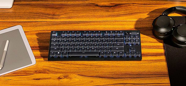Фото - Клавіатура бездротова ігрова Razer DeathStalker V2 Pro TKL Wireless RU (RZ03-04370100-R3R1)