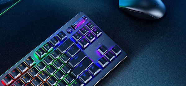 Фото - Клавіатура бездротова ігрова Razer DeathStalker V2 Pro TKL Wireless RU (RZ03-04370100-R3R1)