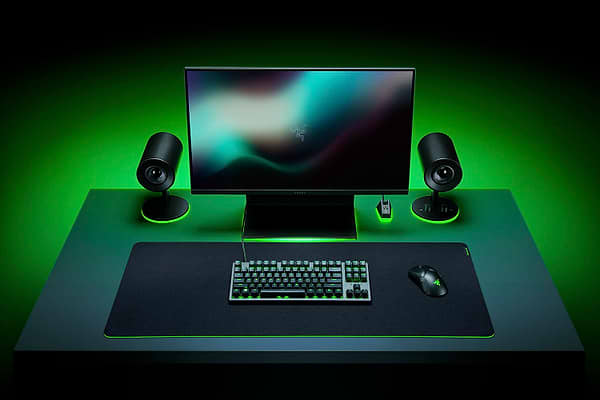 Фото - Коврик для мыши игровой Razer Gigantus V2 XXL (RZ02-03330400-R3M1)
