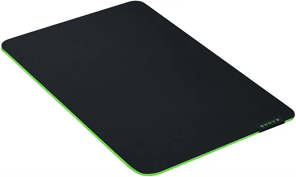 Фото - Килимок для миші ігровий Razer Gigantus V2 Medium (RZ02-03330200-R3M1)