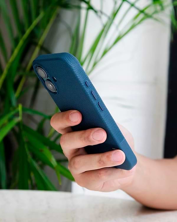 Фото - Чохол для смартфону Native Union RE Classic Case Navy for iPhone 17 (RECLA-NAV-NP25)