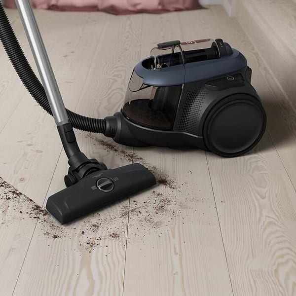 Фото - Пылесос для сухой уборки без мешка Electrolux EL61C3DB