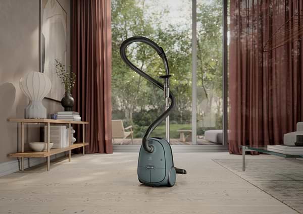 Фото - Пылесос для сухой уборки с мешком Electrolux EB61C1OG