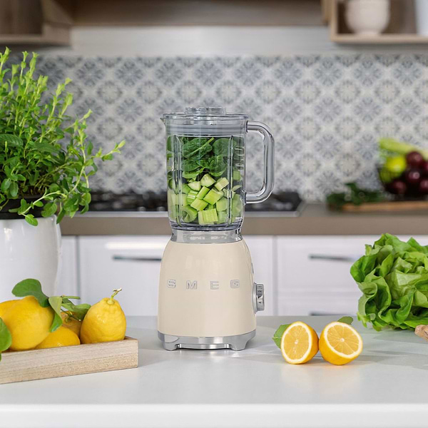 Фото - Блендер стационарный Smeg BLF03CREU