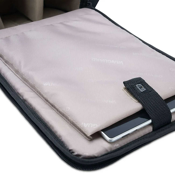 Фото - Рюкзак для фотокамеры со смен.объективом Vanguard VEO GO 42M Khaki-Green (VEO GO 42M KG)