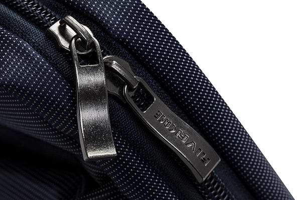 Фото - Сумка для ноутбука RIVACASE 8231 Blue