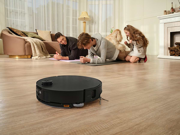 Фото - Робот-пылесос моющий RoboRock Saros 10 Black