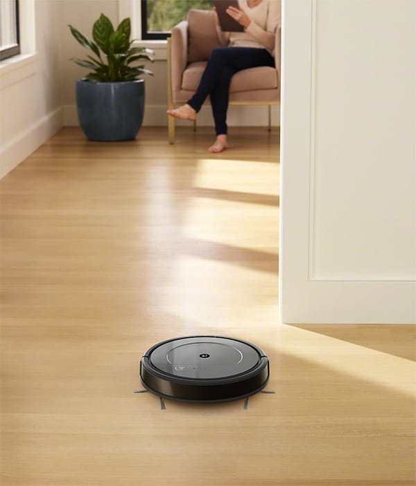 Фото - Уцінка - Робот-пилосос миючий iRobot Roomba Combo (R113840)