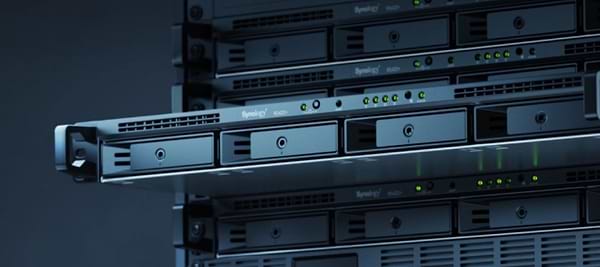 Фото - Мережеве сховище без HDD Synology RS422+