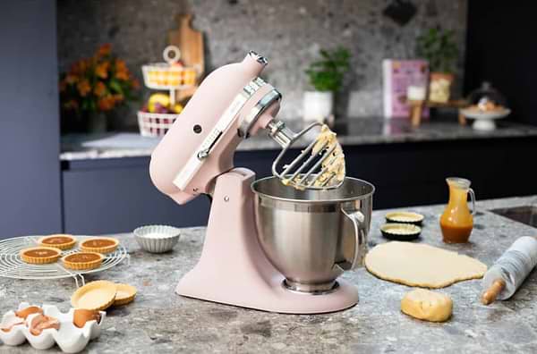 Фото - Планетарний міксер KitchenAid Artisan (5KSM175PSEDR)