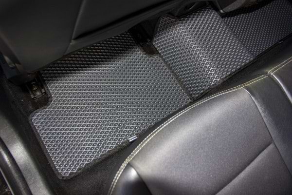 Фото - Килимки з екошкіри в салон авто EVAtech ECO для Megane (III) 5-doors AT Renault 2008-2016 3 покоління Htb EU RT33180CEV5RN2BBB