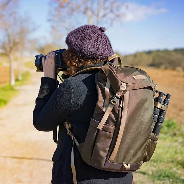 Фото - Рюкзак для фотокамеры со смен.объективом Vanguard VEO GO 46M Khaki-Green (VEO GO 46M KG)