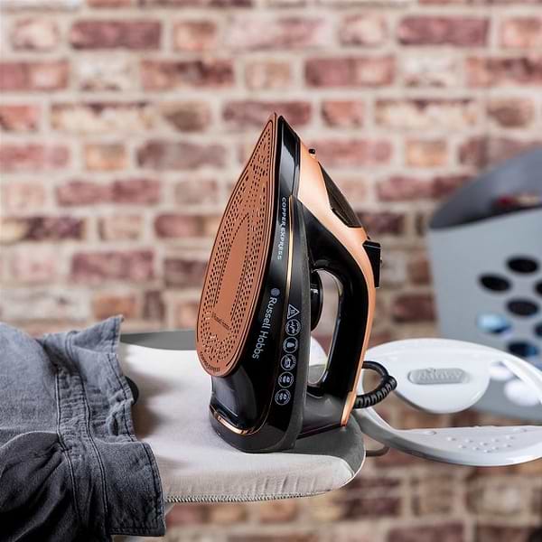 Фото - Утюг Russell Hobbs 23975-56 Copper Express