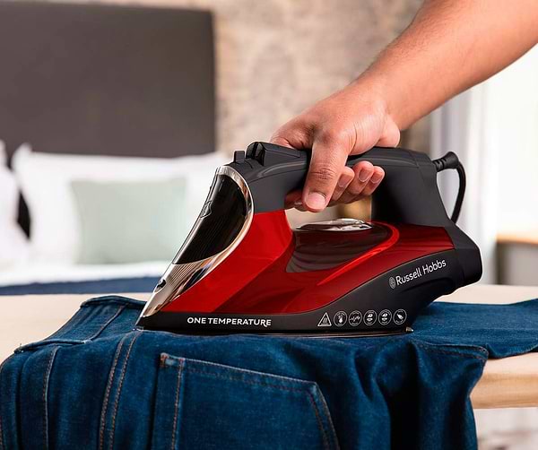 Фото - Утюг Russell Hobbs 25090-56 One Temperature Red