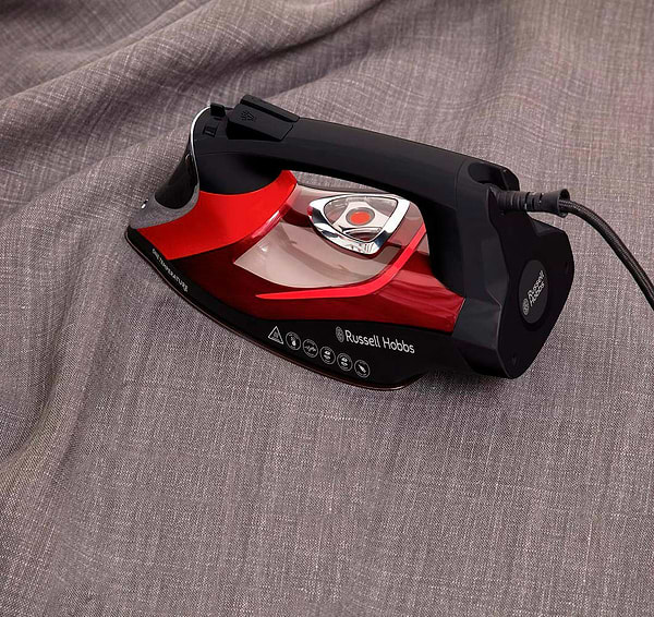 Фото - Утюг Russell Hobbs 25090-56 One Temperature Red