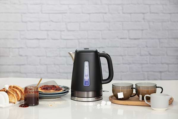 Фото - Электрический чайник Russell Hobbs 26140-70 Matte Black