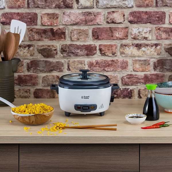 Фото - Мультиварка Russell Hobbs Medium 27030-56