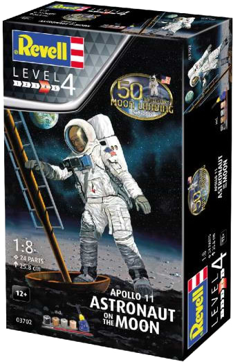 Набор для моделирования техники Revell набор Астронавт на Луне Миссия Аполлон 1:8 (RVL-03702)