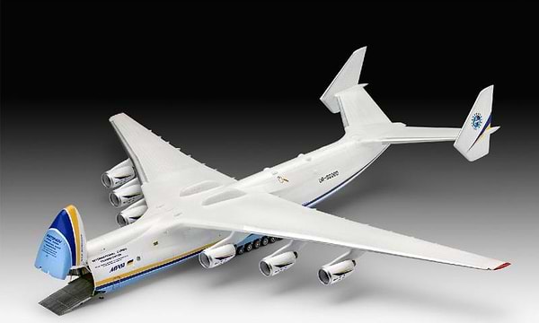 Фото - Набір для моделювання техніки Revell Вантажний літак АН-225 Мрія 1:144 (RVL-04958)