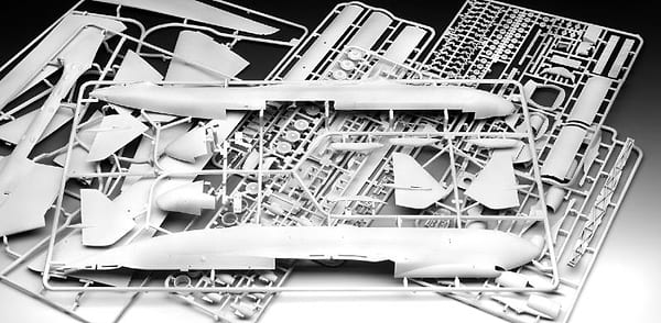 Фото - Набір для моделювання техніки Revell Вантажний літак АН-225 Мрія 1:144 (RVL-04958)
