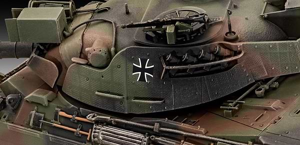 Фото - Набор для моделирования техники Revell набор Танк Leopard 1 A1A1-A1A4 1:35 (RVL-05656)