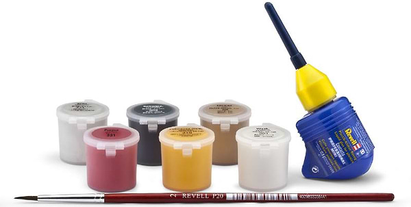 Фото - Набір для моделювання техніки Revell набір Лайнер Титанік. До 100-річчя споруди 1:400 (RVL-05715)