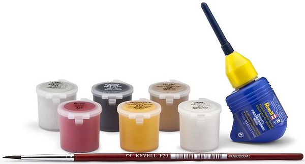 Фото - Набор для моделирования техники Revell набор Корабль Титаник подарочный набор 1:700 и 1:1200 (RVL-05727)