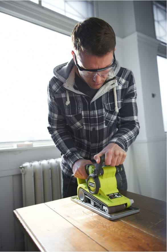 Фото - Ленточная шлиф. машина Ryobi EBS800