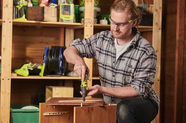 Фото - Прямая шлифовальная машина Ryobi RRT4-120GA15