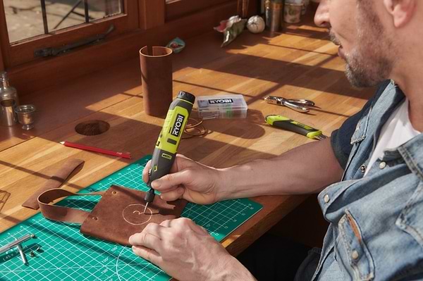 Фото - Прямая шлифовальная машина Ryobi RRT4-120GA15