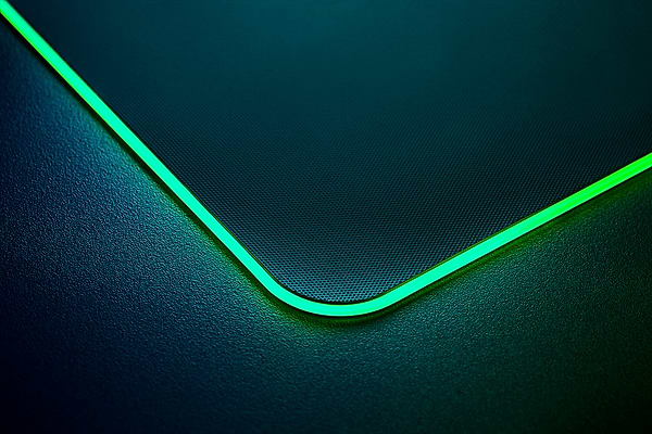 Фото - Килимок для миші ігровий Razer Firefly V2 (RZ02-03020100-R3M1)