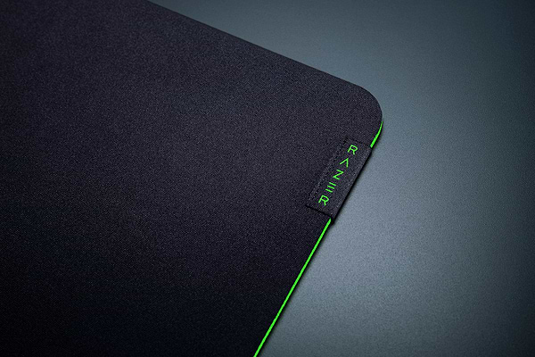 Фото - Килимок для миші ігровий Razer Gigantus V2 XXXL (RZ02-03330500-R3M1)