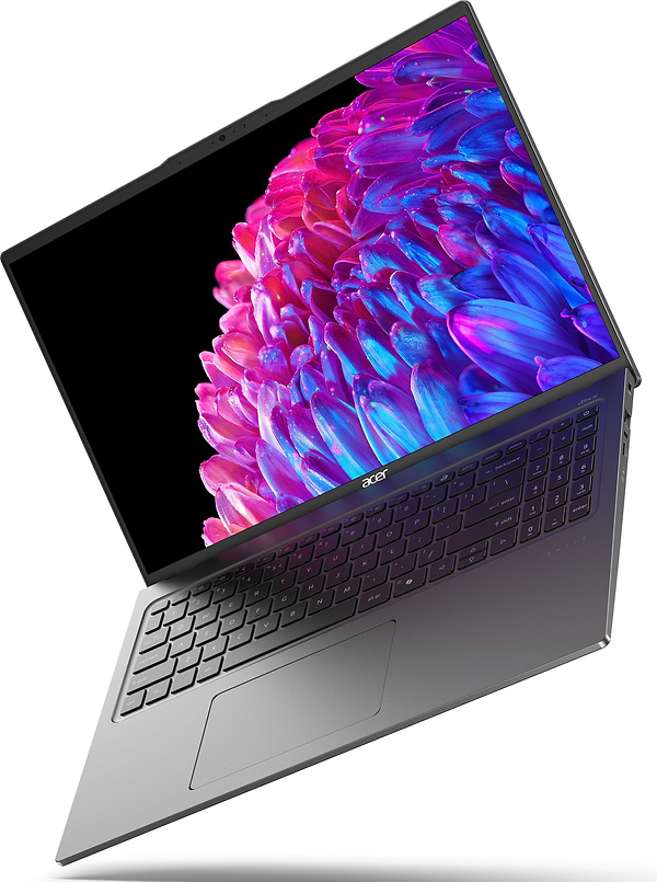 Фото - Ноутбук Acer Swift Go 16 SFG16-72 (NX.KY9EU.003) Pure Silver
